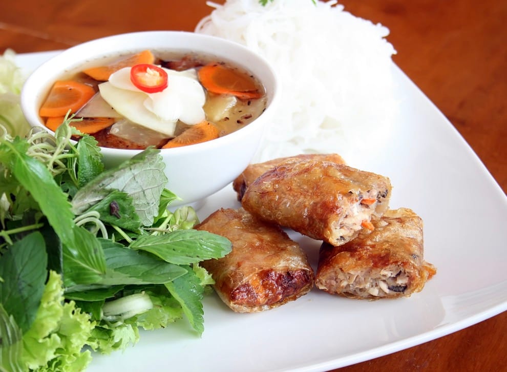 bún chả hấp dẫn trên website